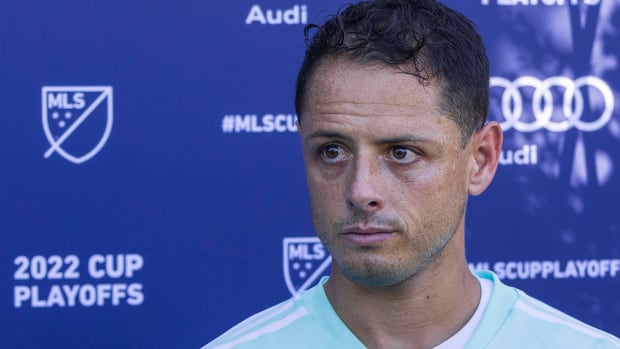 ¡No será Chivas! Chicharito habla de su futuro y tiene claro su objetivo